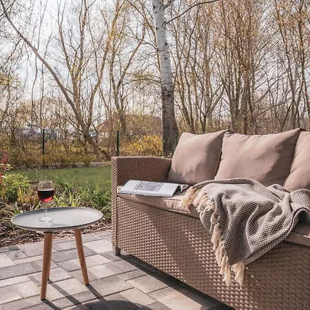 Fuezliget Gardenlight Διαμέρισμα Balatonfůzfő