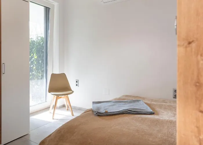 Fuezliget Gardenlight דירה